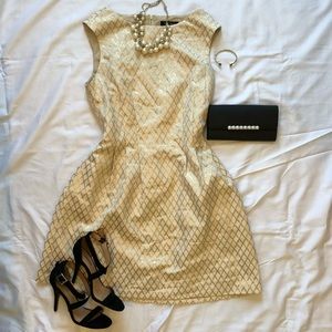 White House Black Market Cream/Gold Pocket Dress